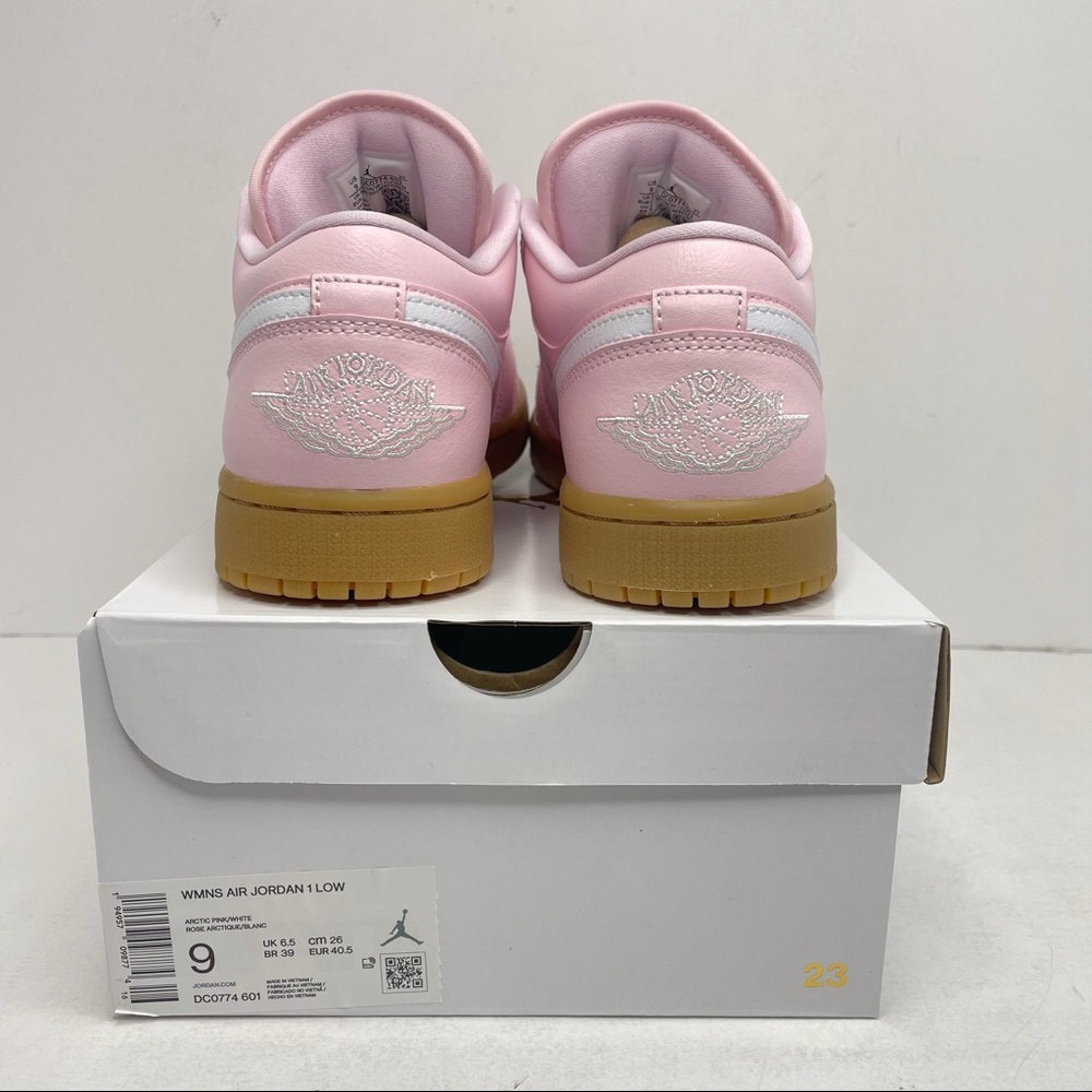 Nike Air Jordan 1 Retro Low WMNS “Artic Pink Gum” - Picture 4 of 7